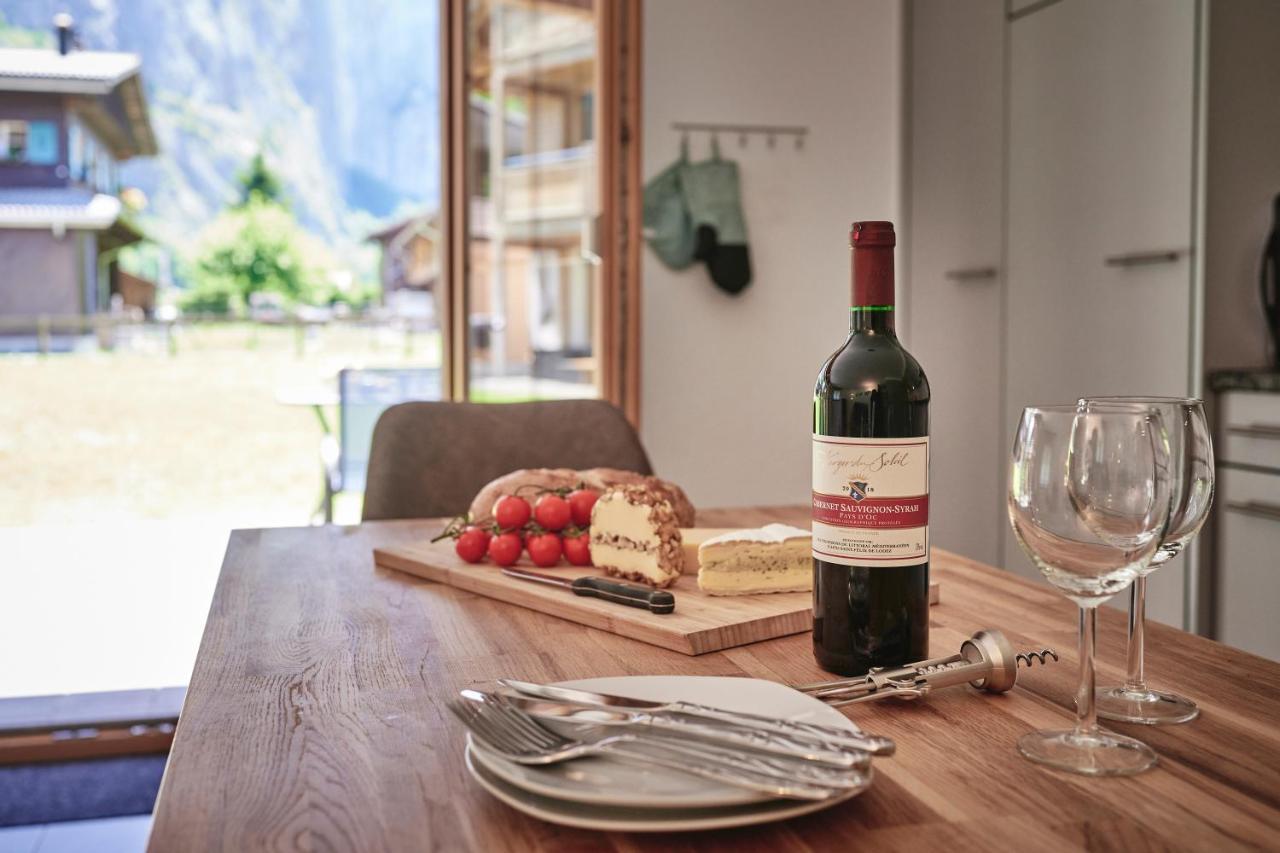 Apartment Truemmelbach, Comfortabl & Cozy, Private Terrace With Best Views Lauterbrunnen Esterno foto